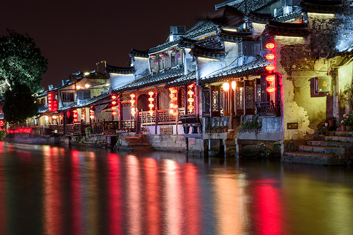 亮化工程讓景區(qū)從“日游”變“夜游”，營(yíng)收暴漲的秘密